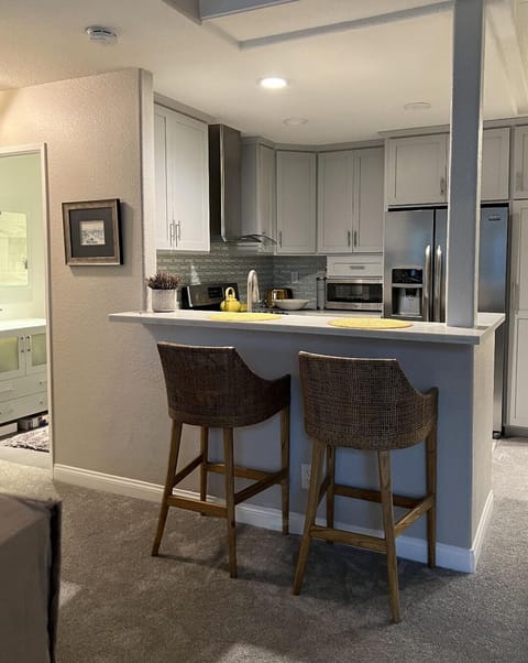 Bar seating for kitchen