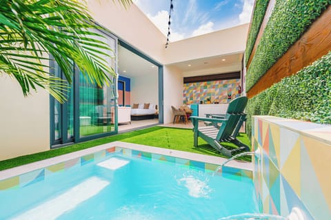 Private pool
