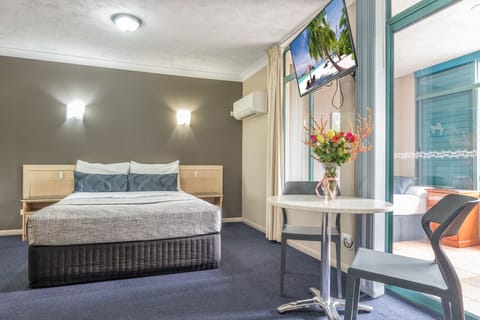 Family Room | Blackout drapes, iron/ironing board, cribs (surcharge), WiFi (free)