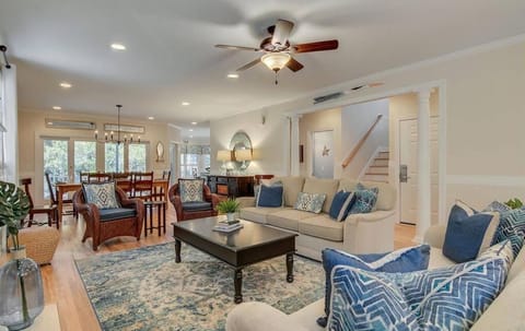 Living Room,  Poet's Place