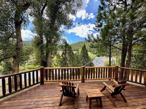 Full Deck with Grill and Umbrella