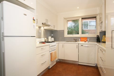 Two Bedroom Villa | Private kitchen | Fridge, microwave, stovetop, dishwasher