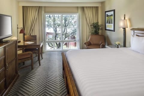 VIP guestroom.jpg