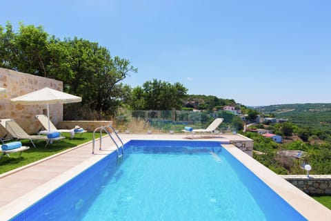 Holiday Home Swimming Pool