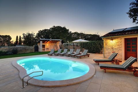 Holiday Home Swimming Pool