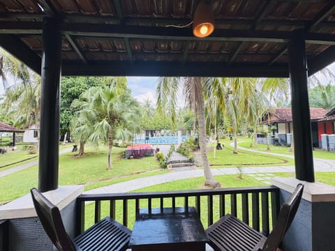 Rajabasa Villa Twin | Terrace/patio