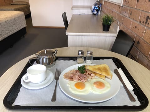 Breakfast meal