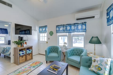 Indian Rocks Beach Vacation Rental | 2BR | 1BA | 480 Sq Ft | Step-Free Access