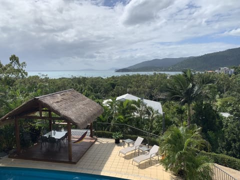 King Suite Room 2 | Balcony view