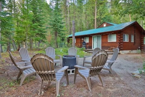 Fire pit is ready for s`mores