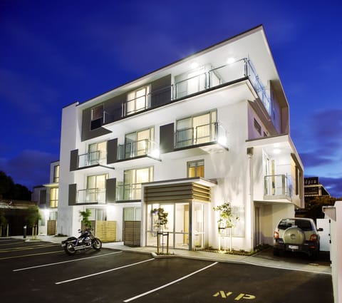 Front of property - evening/night