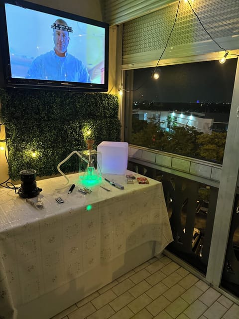 Patio / Hookah / Smoke lounge / Card games 