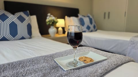 Apartment, 2 Bedrooms | Premium bedding, desk, blackout drapes, soundproofing
