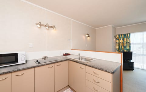 Standard Suite, 1 Bedroom, Sea Facing | Soundproofing, iron/ironing board, free WiFi, bed sheets