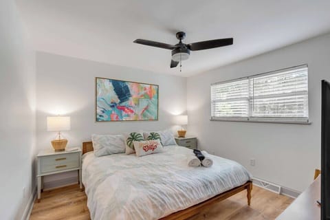 Bright and airy, with plenty of natural light you'll love snuggling up in our primary king bedroom. 