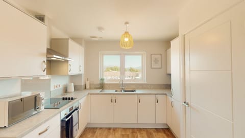 modern kitchen at 4 Ben Avon