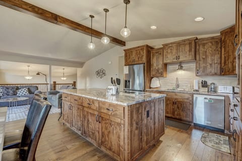 Well stocked for all your cooking needs!