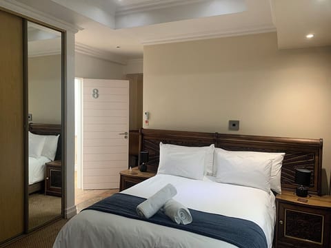 Standard Double Room | Free WiFi