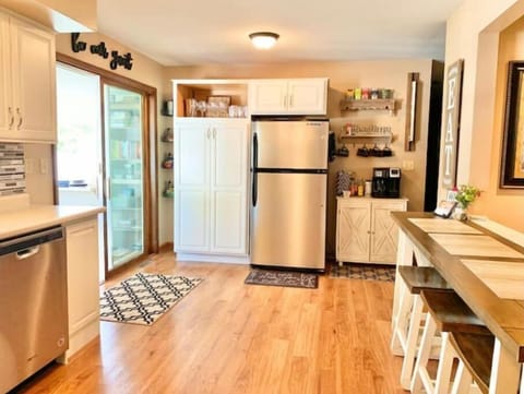 kitchen to sunroom dining