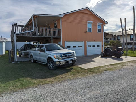 Plenty of room to bring your boat and leave it hitched ready to go!! 