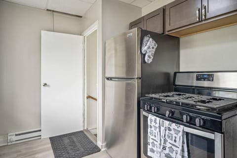 Brand new fully stocked kitchen with granite counter  perfect for your cooking adventure.