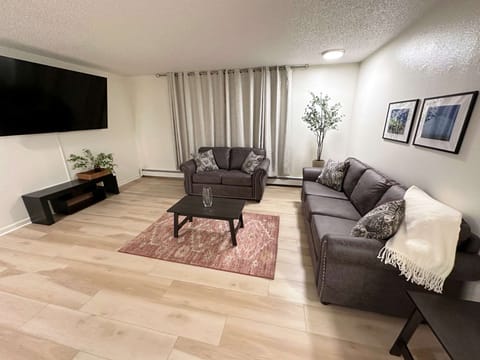 Living Room With 75" TV.