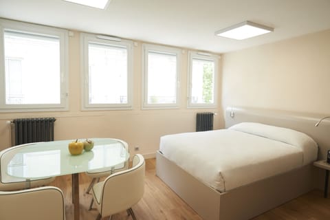 Studio | Desk, soundproofing, free WiFi, bed sheets