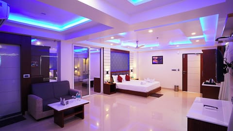 Family Quadruple Room, Multiple Beds, Garden View | Soundproofing, free wired internet, bed sheets