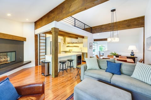 Ketchum Vacation Rental | 2BR | 2BA | 1,200 Sq Ft | Stairs Required