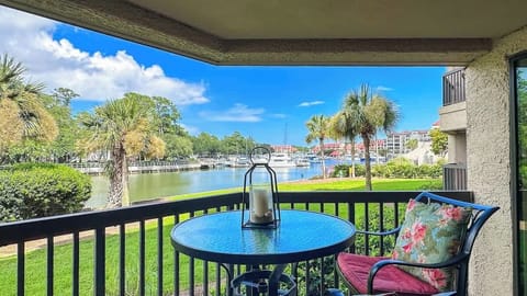 Balcony with Views of Broad Creek