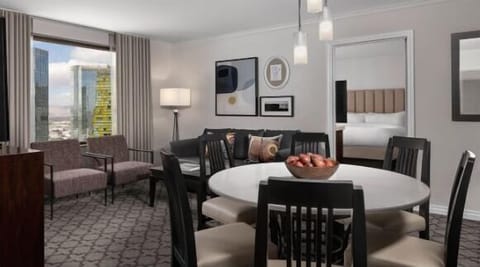 1 Bedroom (Master of a 2 Bd)