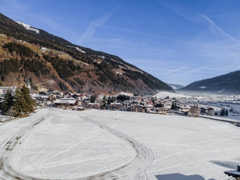 Surroundings [winter] (1-5 km)
