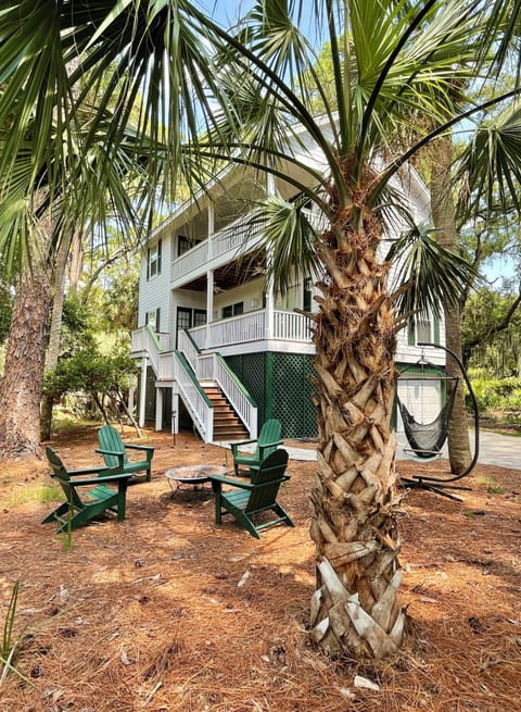 Welcome to 2 Fiddlers Cove