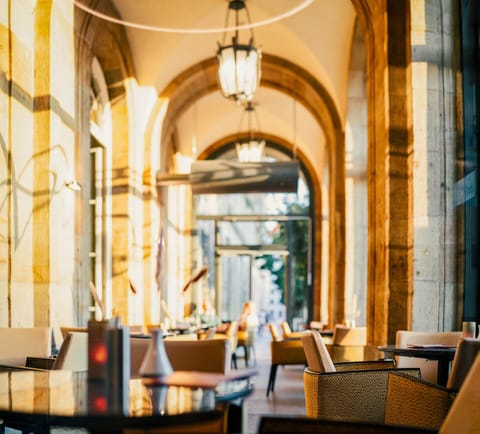 Cafe