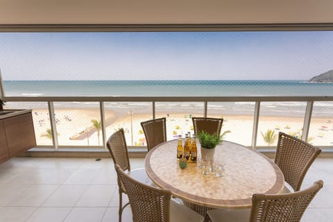 Apartment | Living area | TV