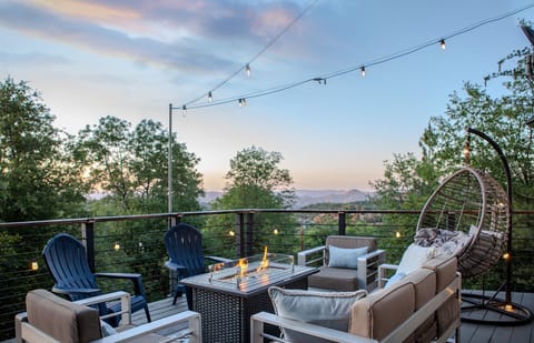Deck with sunset view.