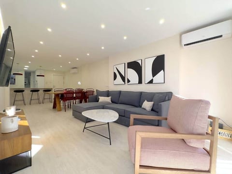 HS Málaga City Center Apartment HOMINGBOOK