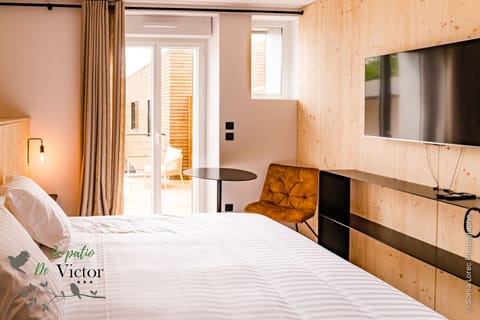 Superior Double or Twin Room | Blackout drapes, iron/ironing board, free WiFi, bed sheets