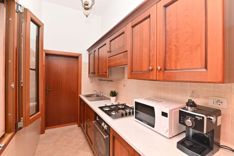 Traditional House | Private kitchen | Highchair