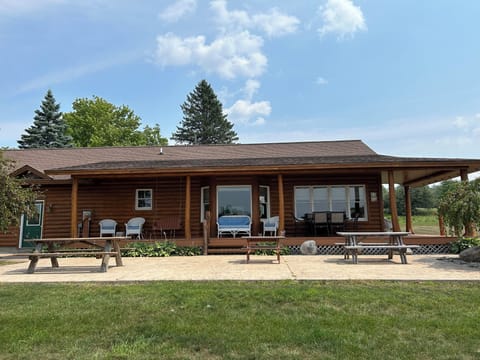 Covered deck with beautiful views 