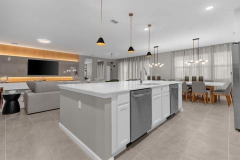 2441 Shanti Drive (11).jpg