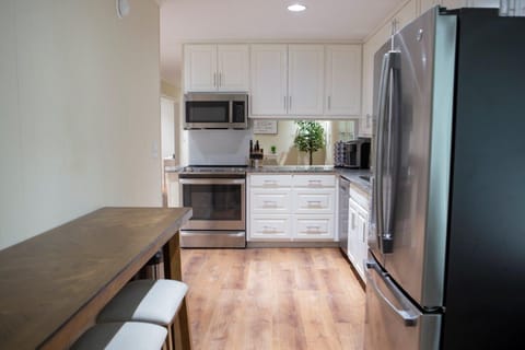 Kitchen barstools and table