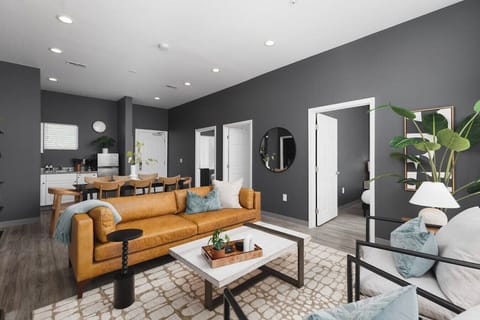 Chic & comfortable living room with lots of natural light! Smart TV with all the apps you could want.