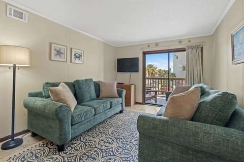 Spacious Living Area