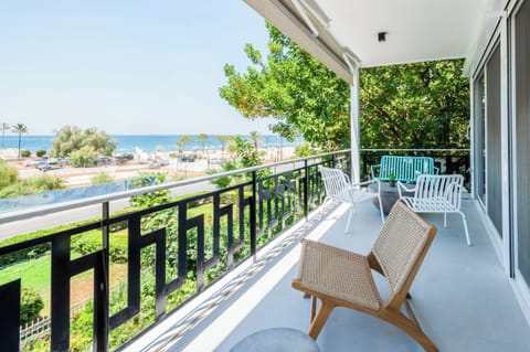City Apartment | Beach/ocean view