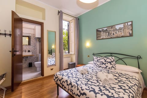 Triple Room | Egyptian cotton sheets, premium bedding, down comforters