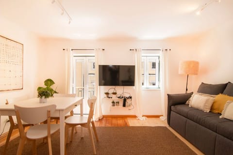 This Lisbon apartment will surely give a comfortable and memorable stay #memorable #portugal #pt #lisbon
