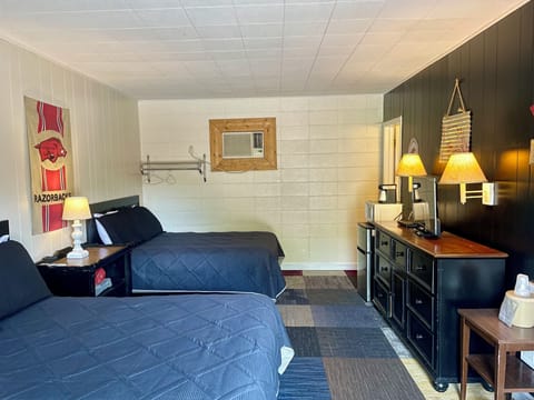 Family Room | 1 bedroom, individually decorated, individually furnished, free WiFi