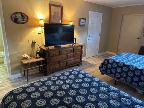 Economy Room | 1 bedroom, individually decorated, individually furnished, free WiFi