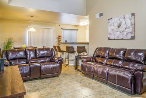 El Paso Vacation Rental | 3BR | 2BA | 1,300 Sq Ft | Step-Free Access